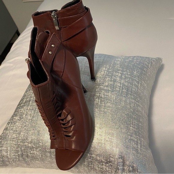 Trouve Peep Toe Leather Boot Chocolate Brown Stiletto Heel Cut Out Design Size 7 - Picture 3 of 15